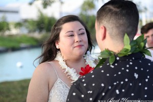 Sunset Wedding Foster's Point Hickam photos by Pasha www.BestHawaii.photos 20181229038